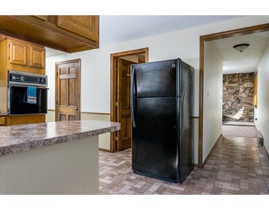 137 Cottage Rd, Enfield, CT 06082 - photo 7