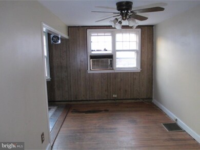 20 Winthrop Rd, Darby, PA 19023 - photo 4