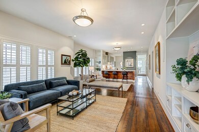 832 Columbia St, Houston, TX 77007 - photo 4