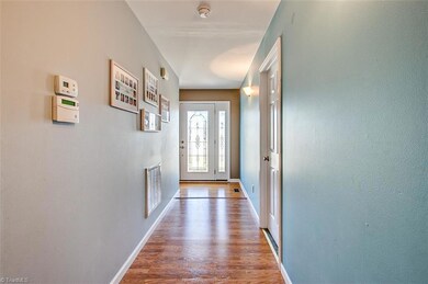 3006 Barberry Ct, Asheboro, NC 27205 - photo 3