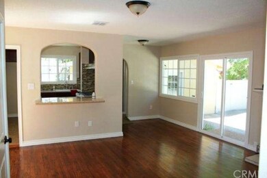 Living room/dining room