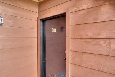 904 University Oaks Blvd unit 117, College Station, TX 77840 - photo 3