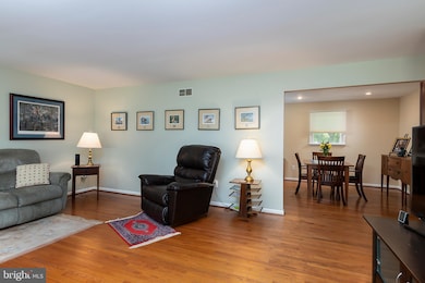 4527 Old Washington Rd, Sykesville, MD 21784 - photo 7