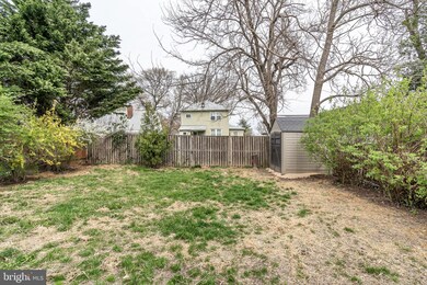 1214 Maple Ave, Halethorpe, MD 21227 - photo 3