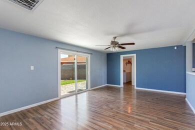 5657 N 39th Ave, Phoenix, AZ 85019 - photo 7