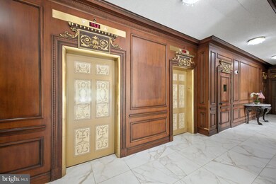 Washingtonian Tower unit 2208, Gaithersburg, MD 20878 - photo 4