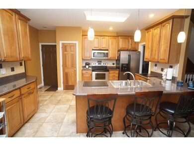 354 Woodside Ct, Batesville, IN 47006 - photo 3