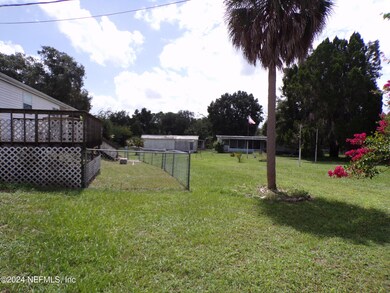 10642 E Bay Rd, Gibsonton, FL 33534 - photo 4
