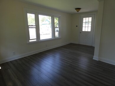 33 Sherwood Ave, Rensselaer, NY 12144 - photo 4