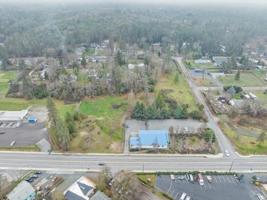 329 Merlin Rd, Merlin, OR 97532 - photo 3