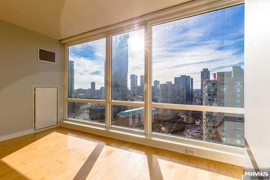 Crystal Point unit C2307, Jersey City, NJ 07302 - photo 5