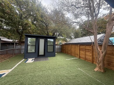 5903 Nancy Dr unit D, Austin, TX 78745 - photo 5