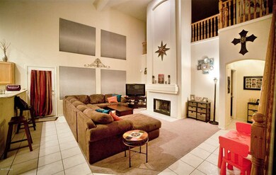 Small_Familyroom