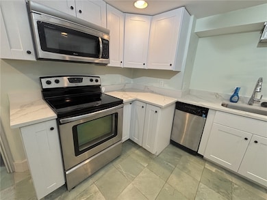 410 Angell St unit 1, Providence, RI 02906 - photo 6