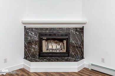 09-Living Room_IMG_7669