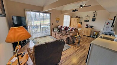 23 Living room