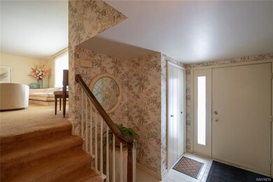 1325 Greenbrier Ln, North Tonawanda, NY 14120 - photo 3