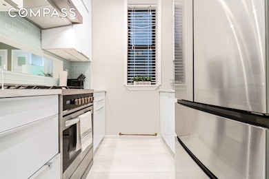 108 W 114th St unit 4B, New York, NY 10026 - photo 4