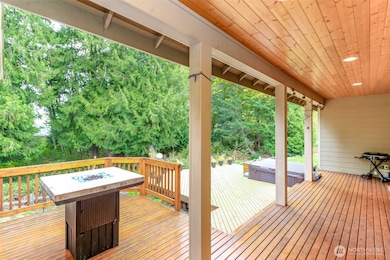 8043 E Aguilar Ct, Port Orchard, WA 98366 - photo 7