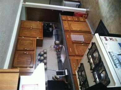 2 Beachland Ave, Revere, MA 02151 - photo 4