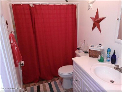 114 E Shore Dr, Hawley, PA 18428 - photo 7