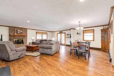 2020-04-09 12879 Fox Run Ct N 23