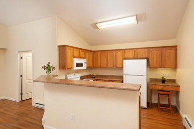 511RiverviewDr#1408_DASH006
