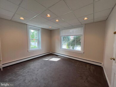 231 E Main St unit 1ST FLOOR, Lansdale, PA 19446 - photo 7