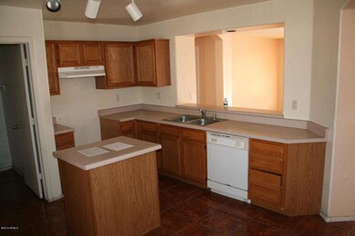 5 Kitchen 1a