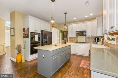 20 Lenape Ct, Mount Laurel, NJ 08054 - photo 5