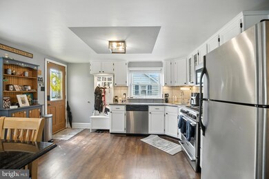 902 W Kings Hwy, Mount Ephraim, NJ 08059 - photo 5