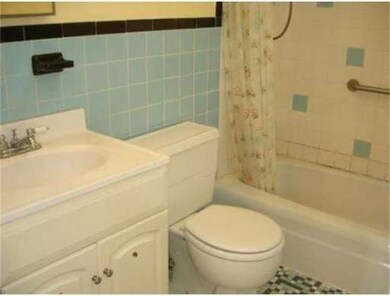 200 Newbury Ave unit 5, Quincy, MA 02171 - photo 6