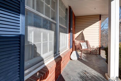 1713 S Oakland Ave, Bolivar, MO 65613 - photo 4