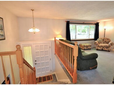 151 Litchfield Rd, Londonderry, NH 03053 - photo 3