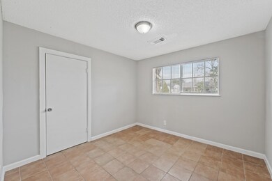 1250 Mitchell Rd, Houston, TX 77037 - photo 5