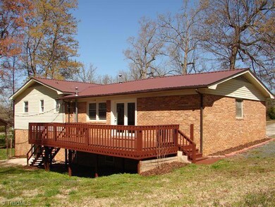 399 Oakgrove Rd, Asheboro, NC 27205 - photo 3