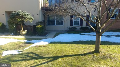 433 Old Forge Crossing unit 433, Devon, PA 19333 - photo 3