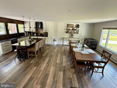 11 Edgemere Dr, Yardley, PA 19067 - photo 3