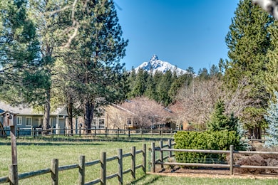 26247 SW Metolius Meadows Dr, Camp Sherman, OR 97730 - photo 4