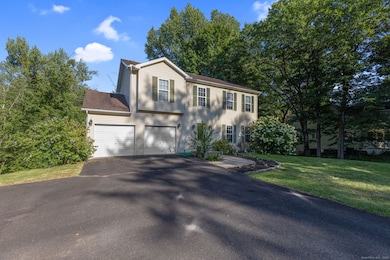 943 Mount Vernon Rd, Southington, CT 06489 - photo 2