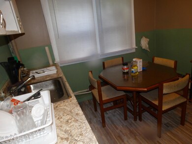 57 Elm St, Troy, NY 12180 - photo 5