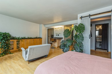 1150 N Lake Shore Dr unit 9J, Chicago, IL 60611 - photo 6