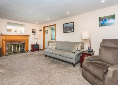 20 Dale Cir, Waltham, MA 02451 - photo 7