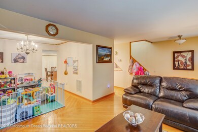 722 Twin Rivers Dr N, East Windsor, NJ 08520 - photo 7