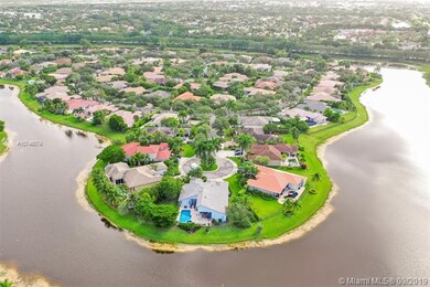 Perfect Lakefront Location