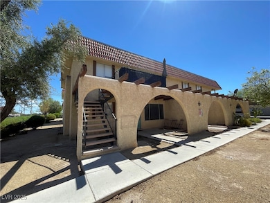 1617 Cordoba Ln unit a, Las Vegas, NV 89108 - photo 2