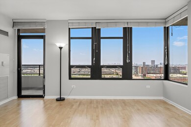 Vision on State unit 1702, Chicago, IL 60605 - photo 7