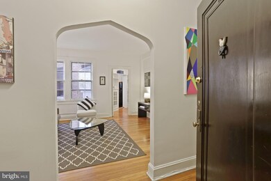 2707 Adams Mill Rd NW unit 403, Washington, DC 20009 - photo 5