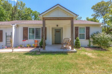 1011 N 4th St, Broken Arrow, OK 74012 - photo 2