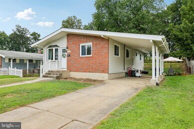 5602 Huntsmoor Rd, Halethorpe, MD 21227 - photo 2